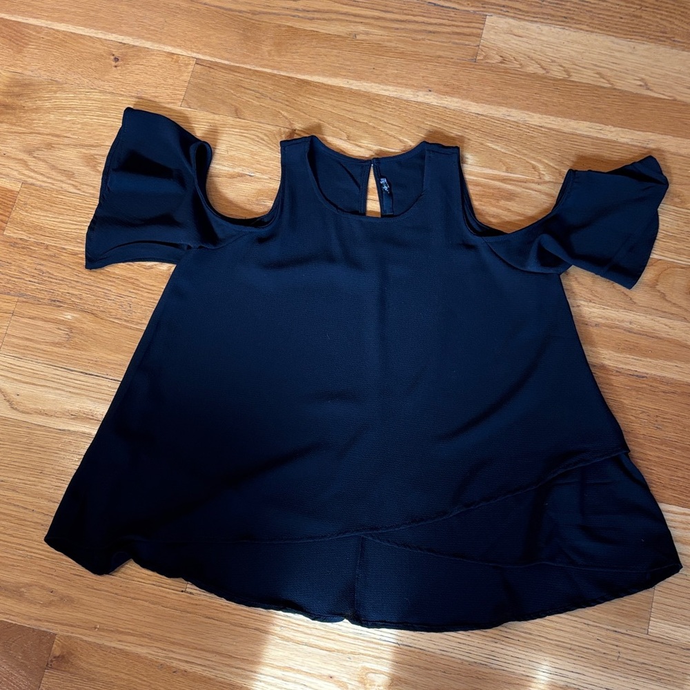 Ariella Elegant Black Cold Shoulder Top